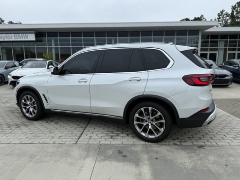 Used 2021 BMW X5 sDrive40i image 3