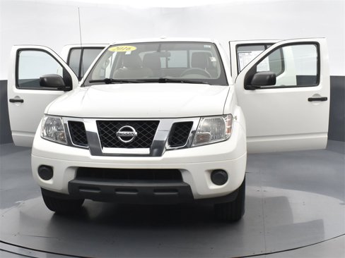 Used 2016 Nissan Frontier SV image 29