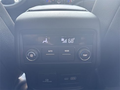 Used 2023 GMC Acadia SLE w/ Driver Convenience Package image 22