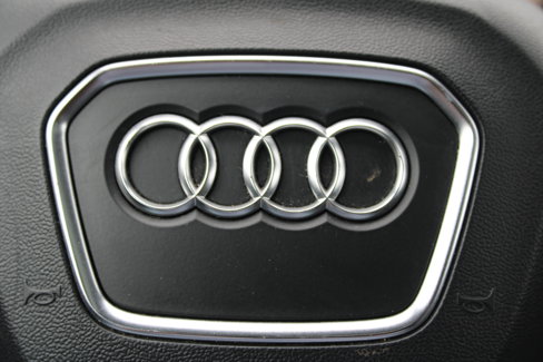 Used 2018 Audi Q5 Prestige w/ Prestige Package image 13