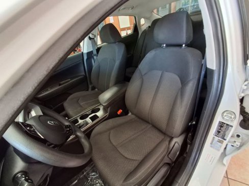 Used 2019 Kia Optima LX image 13