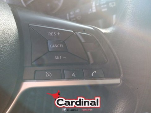 Used 2020 Nissan Kicks SV image 20