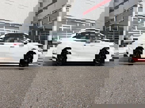 Used 2025 Toyota Camry Hybrid image 26