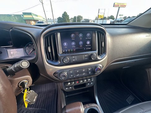 Certified 2021 GMC Canyon Denali image 16