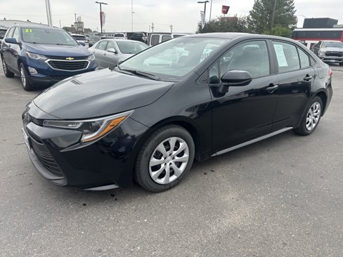 Used 2023 Toyota Corolla LE image 8