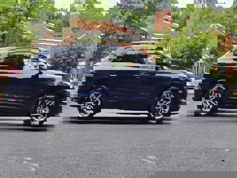 Used 2023 Porsche Macan image 7