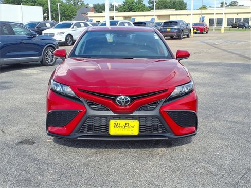 Used 2021 Toyota Camry SE image 20
