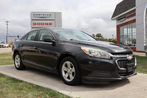 Used 2015 Chevrolet Malibu LS image 2