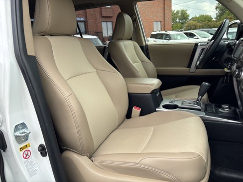 Used 2019 Toyota 4Runner SR5 Premium image 31
