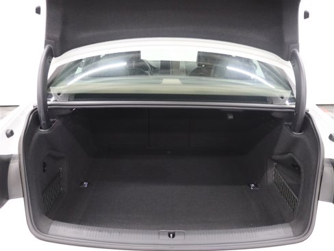 Used 2018 Audi A4 2.0T Premium Plus w/ Premium Plus Package image 7