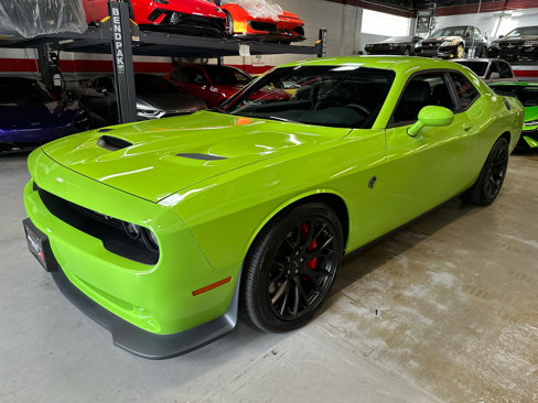 Used 2015 Dodge Challenger SRT Hellcat image 10