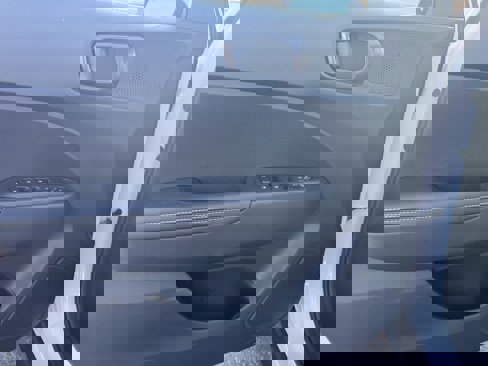 New 2026 Hyundai Venue image 16