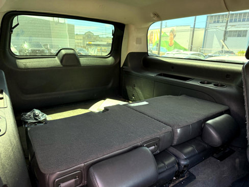Used 2012 Chevrolet Suburban LTZ image 14