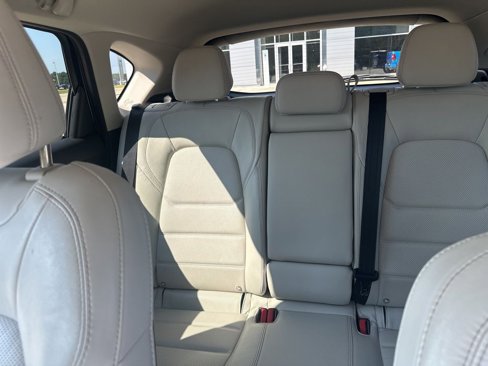 Used 2018 MAZDA CX-5 Grand Touring w/ Premium Package image 17