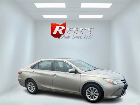 Used 2015 Toyota Camry LE image 33