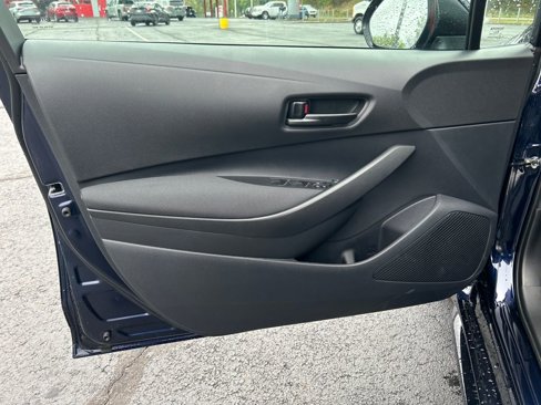 New 2025 Toyota Corolla LE image 10