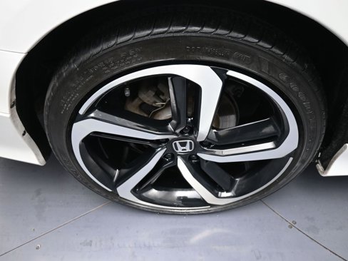 Certified 2020 Honda Accord Sport image 12
