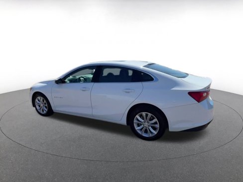 Used 2024 Chevrolet Malibu LT image 10