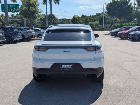 Certified 2022 Porsche Cayenne Coupe image 15