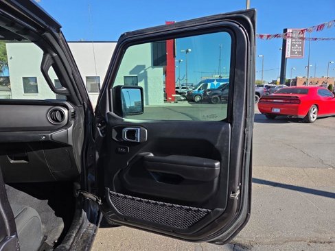 Used 2021 Jeep Gladiator Sport image 34