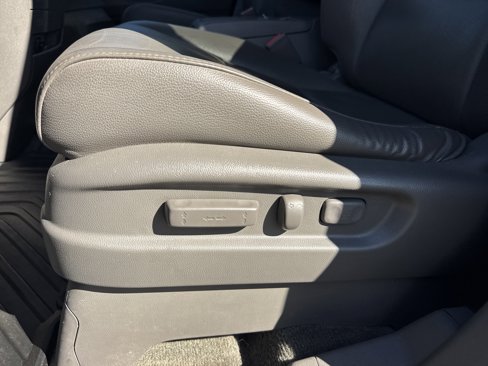 Used 2016 Honda Odyssey EX-L image 25