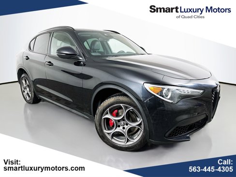 Used 2022 Alfa Romeo Stelvio Sprint image 1