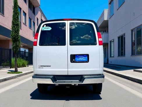 Used 2019 Chevrolet Express 3500 LT w/ LT Preferred Equipment Group image 4