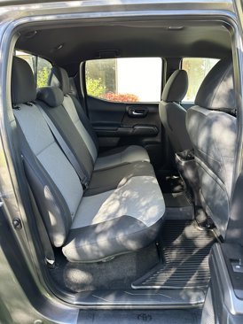 Used 2021 Toyota Tacoma TRD Off-Road w/ Technology Package image 23
