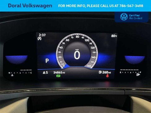 Used 2022 Volkswagen Taos SE w/ Panoramic Sunroof Package image 16