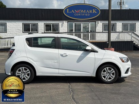 Used 2019 Chevrolet Sonic LT image 2