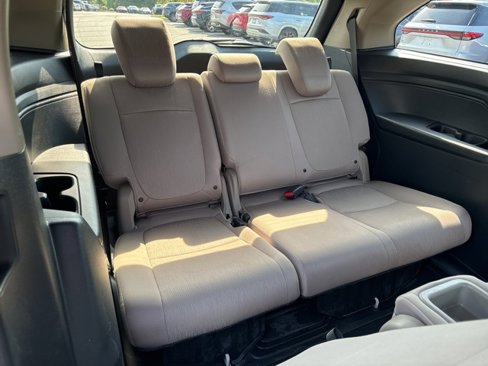 Used 2018 Honda Odyssey EX image 23