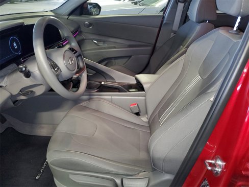 Certified 2024 Hyundai Elantra SEL image 15