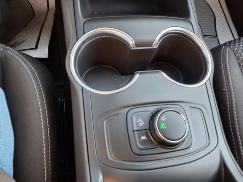 Used 2023 GMC Terrain SLE w/ LPO, Floor Liner Package image 13