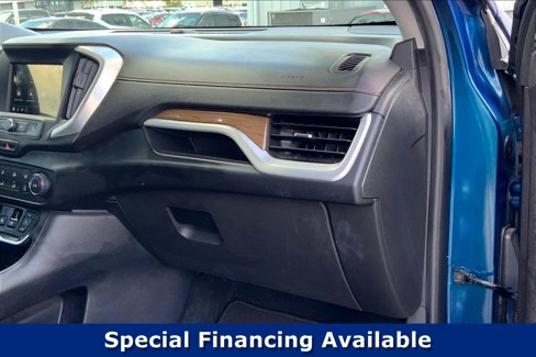 Used 2019 GMC Terrain SLE image 17