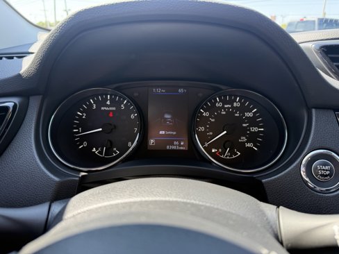 Used 2020 Nissan Rogue Sport SV w/ All-Weather Package image 28