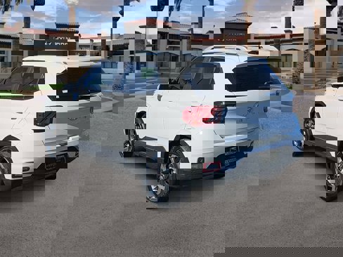 Certified 2021 Hyundai Venue SEL image 6