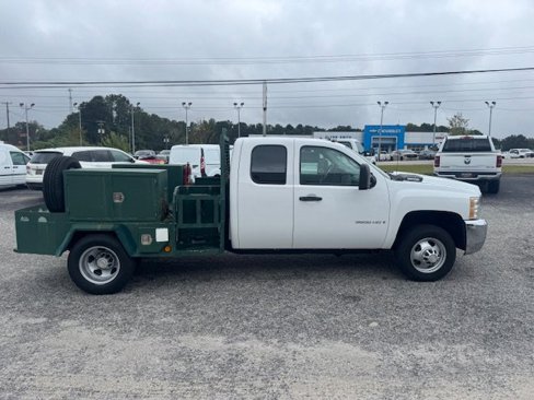 Used 2009 Chevrolet Silverado 3500 W/T image 5