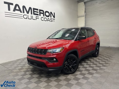 Used 2024 Jeep Compass Latitude w/ Convenience Group image 2