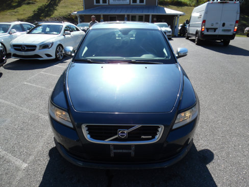 Used 2009 Volvo S40 T5 R-Design image 8