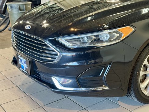 Used 2019 Ford Fusion SEL image 48