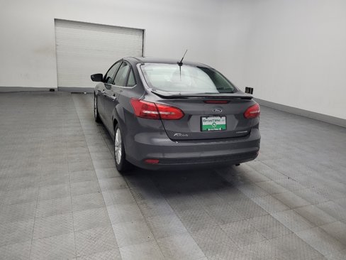 Used 2018 Ford Focus Titanium image 5