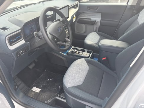 New 2025 Ford Maverick XLT image 7
