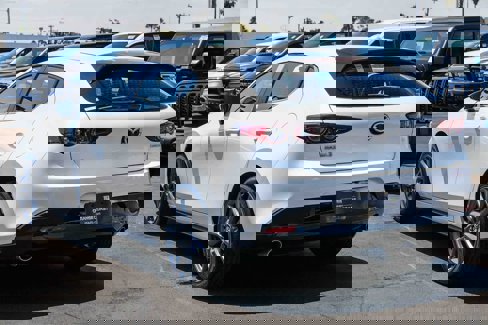 Used 2020 MAZDA MAZDA3 Hatchback w/ Preferred Package image 6