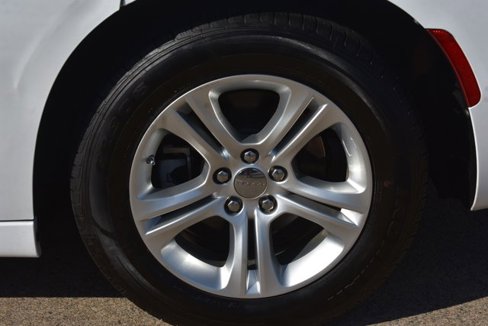 Used 2022 Dodge Charger SXT image 10