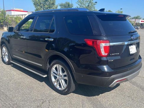 Certified 2017 Ford Explorer Limited w/ Equipment Group 301A image 3