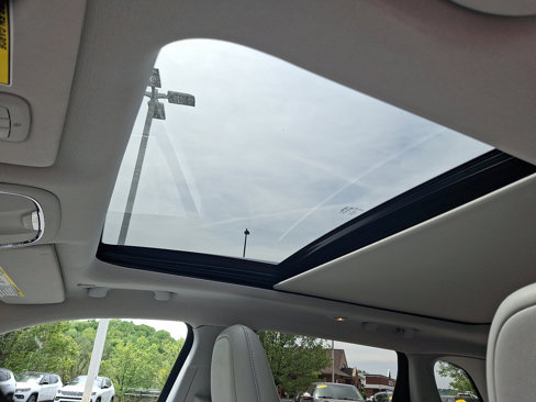 Certified 2019 Jeep Cherokee Limited image 14