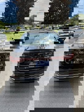 Certified 2025 Volkswagen Jetta SEL image 5