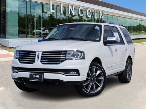 Used 2016 Lincoln Navigator Reserve image 1
