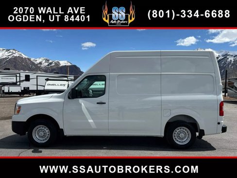 Used 2020 Nissan NV 2500 S image 1