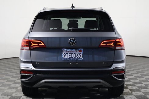Used 2022 Volkswagen Taos SE image 5